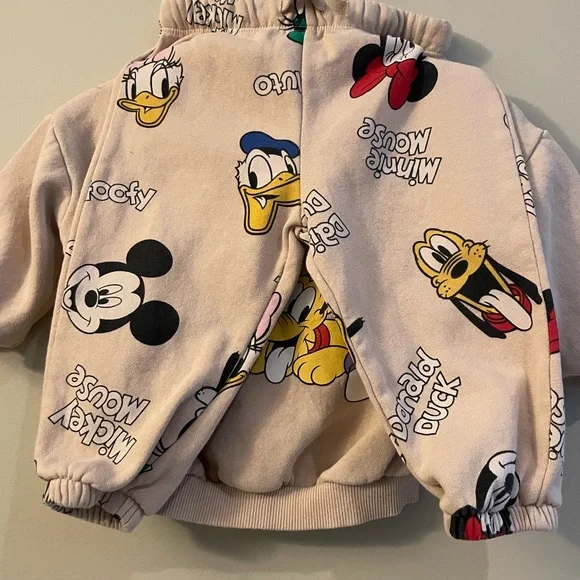 H&M Disney Matching Set - 6/9 M - Picture 5 of 5